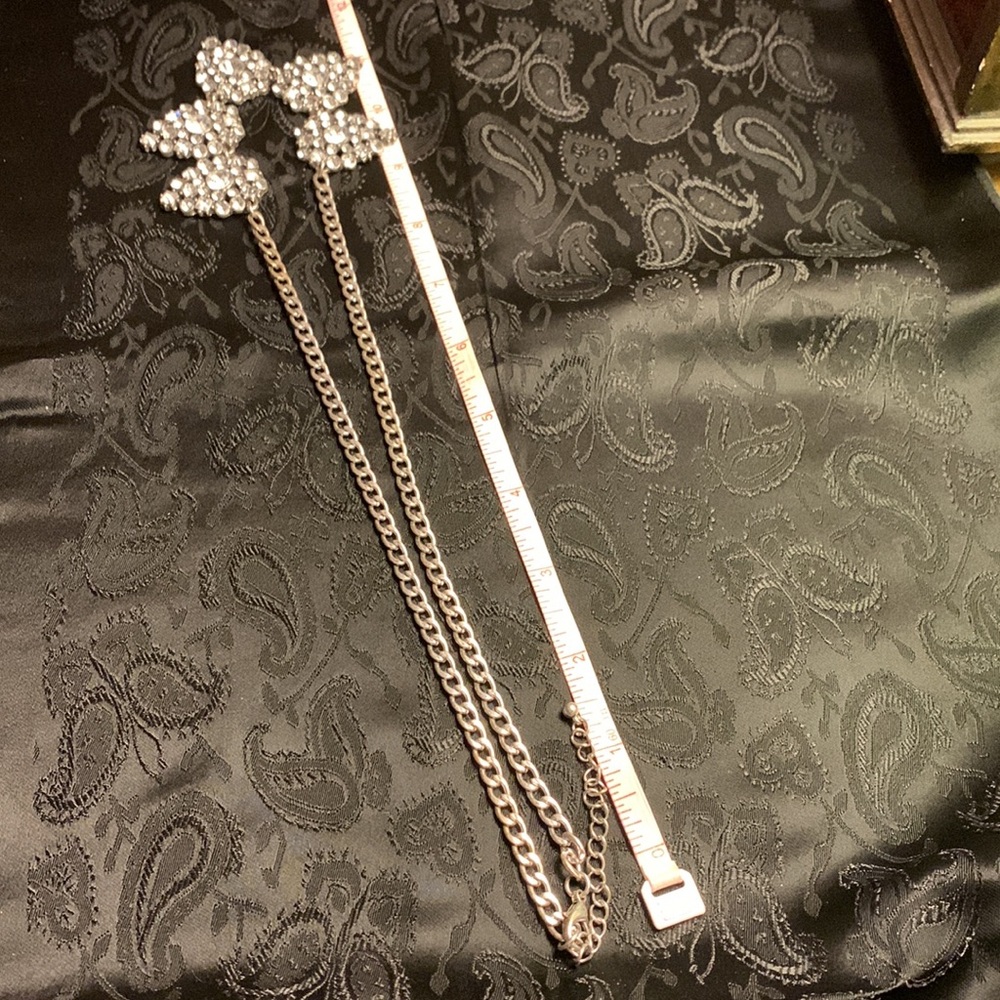 Sparkly Rhinestone Necklace On Solid Silver Tone … - image 5